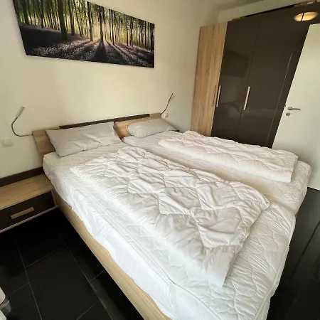 Aminas 2 Apartment